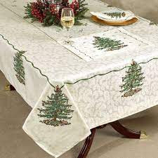 christmas-tableclothdd88066be83a22bd.jpg